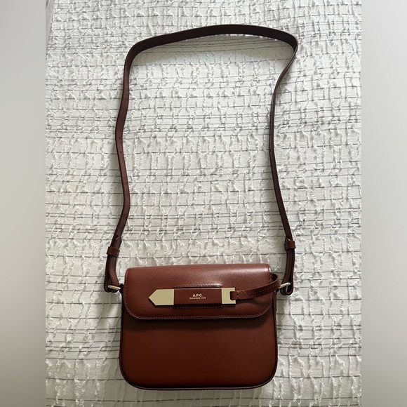 A.P.C Shoulder/Crossbody Bag - BNWT - Picture 2 of 8